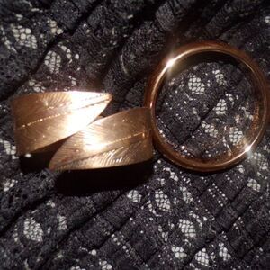 lot of 2 gold tone bracelet bracelets leaf design hinged cuff and bangle